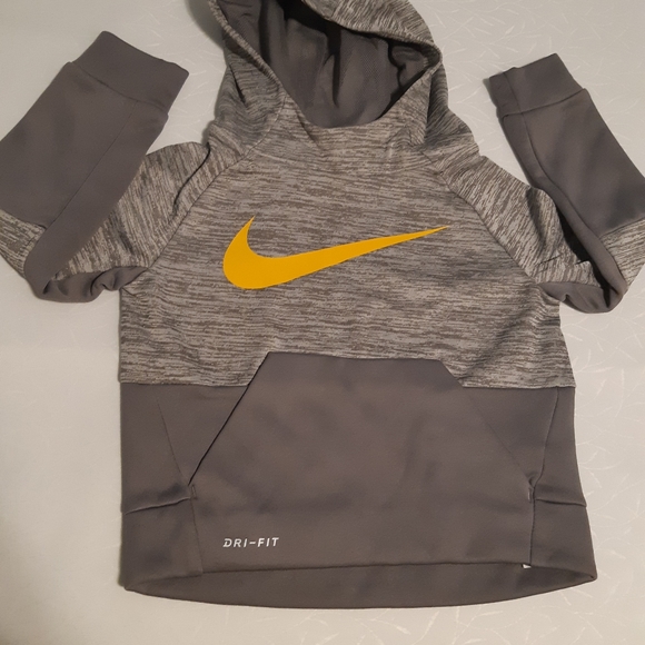 Nike Pullover Hoodie For Boys Size 2T Gray Color With yellow Symbol, - Picture 7 of 10